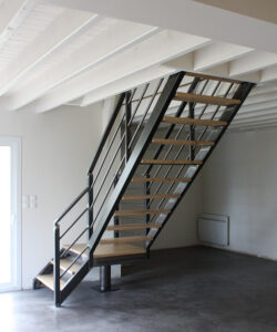 Escalier acier et chêne Création artisanale